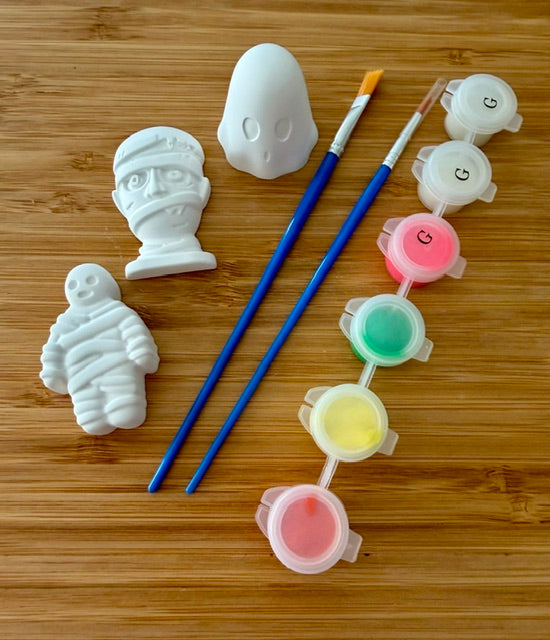 Mummy, Ghost and Ghoul Halloween Paint Kit with Glow In-The Dark Paints