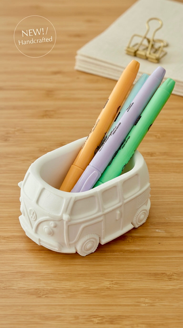 VW Bus Plaster Paint Kit – Retro Art Activity & Desk Organizer