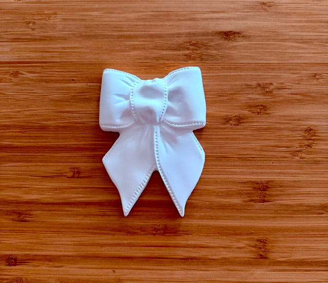 Detailed white bow painting kit