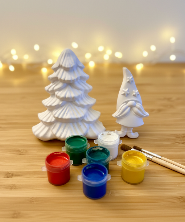 Jingle Bells & Gnome Kit with paints and brushes